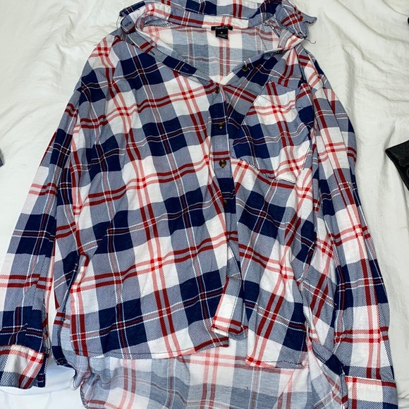 Flannel - Picture 1 of 2